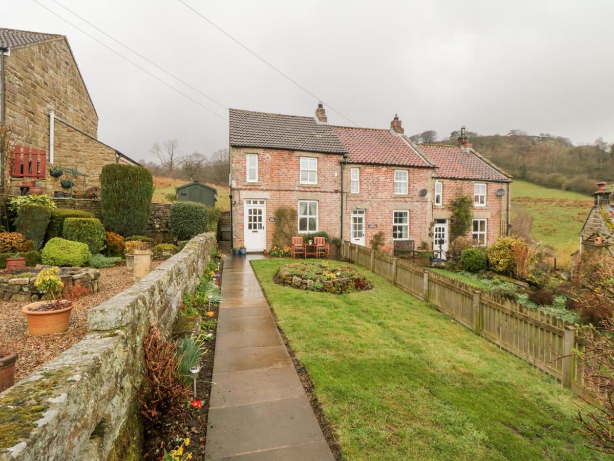 Ghyll Cottage Rosedale Abbey Exterior photo